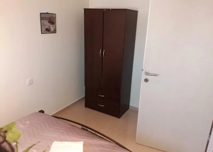 Apartment Jordan's House At Nea Michaniona