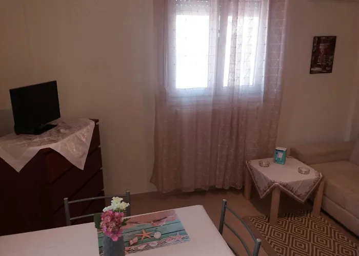 Jordan's House At Apartment *